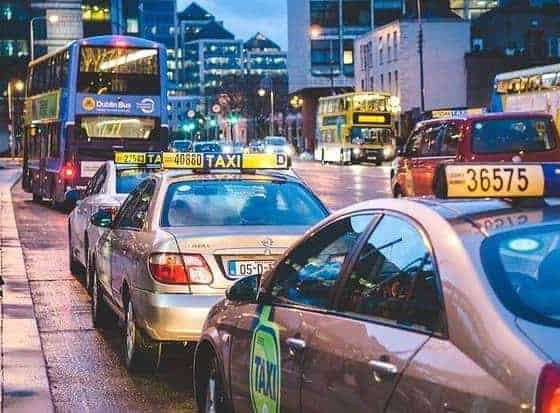 what are intelligent transport systems and examples